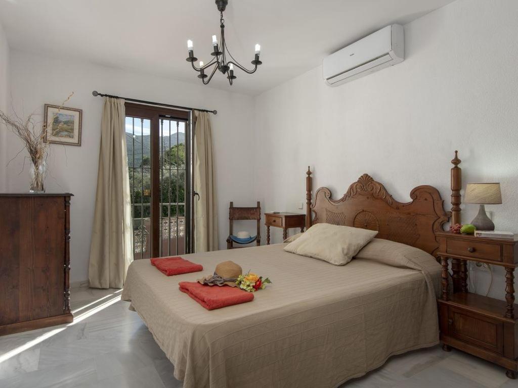 Preciosa Villa Con Gran Piscina Y Fabulosas Vistas ألاورين ذي ر تورّي المظهر الخارجي الصورة
