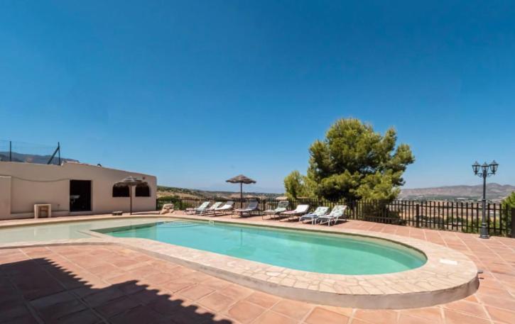 Preciosa Villa Con Gran Piscina Y Fabulosas Vistas ألاورين ذي ر تورّي المظهر الخارجي الصورة
